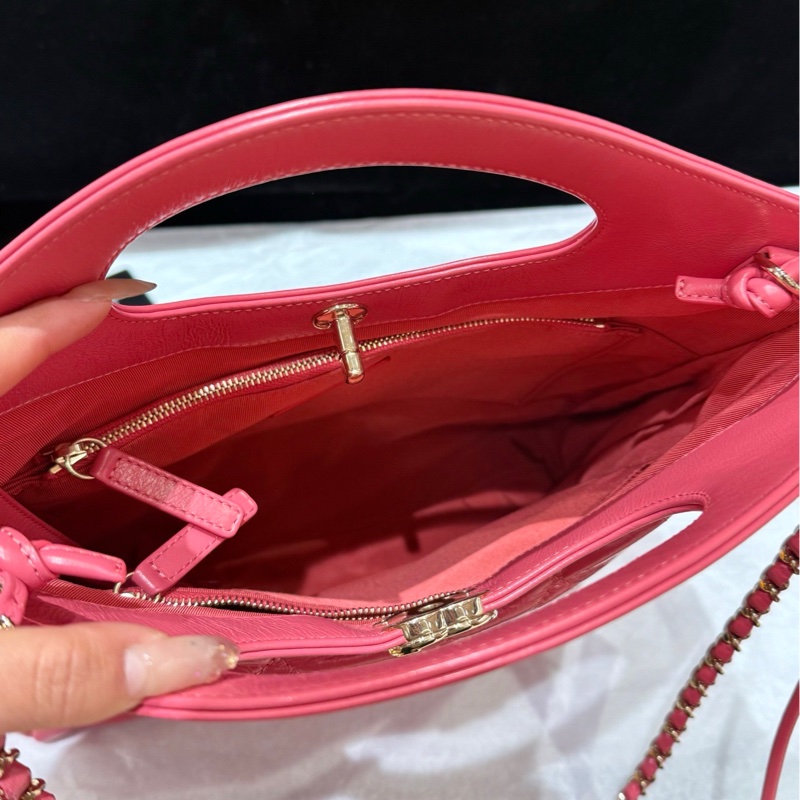 S級 99成新 CHANEL 油蠟皮竪版31bag-2