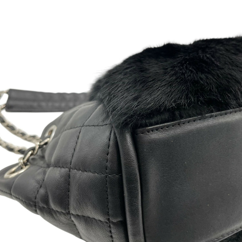 香奈兒黑色絎縫皮草皮革單背包,配銀色五金配件,女士款-8