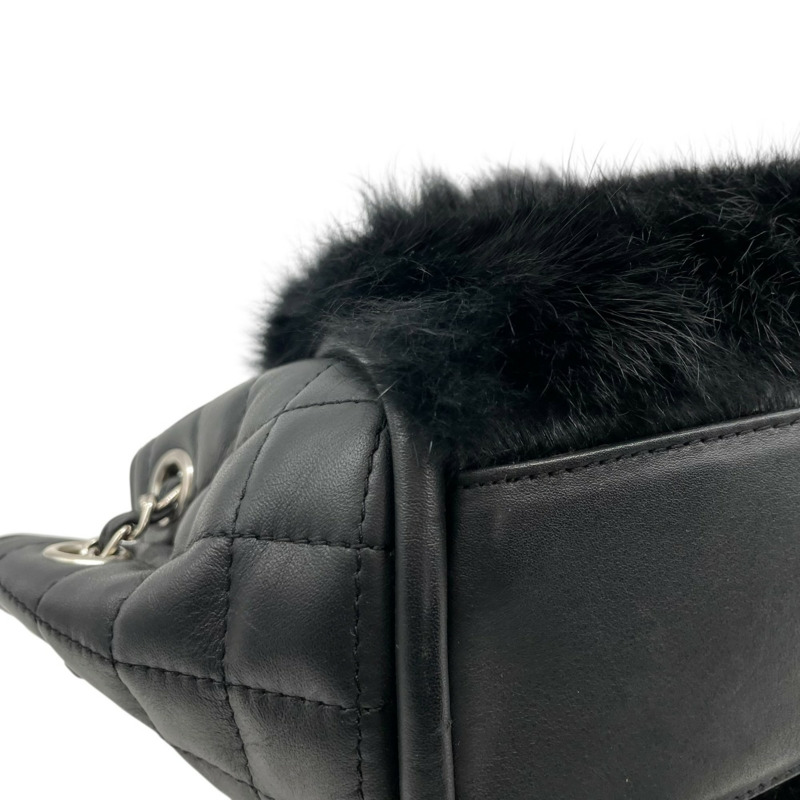 香奈兒黑色絎縫皮草皮革單背包,配銀色五金配件,女士款-10