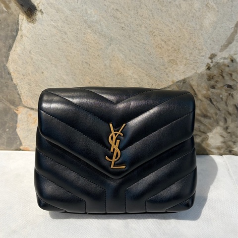 YSL 黑金牛皮LOULOU-TOY