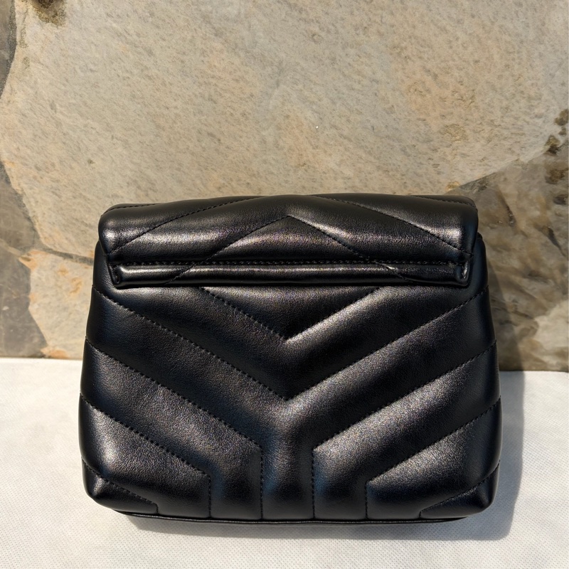 YSL 黑金牛皮LOULOU-TOY-2