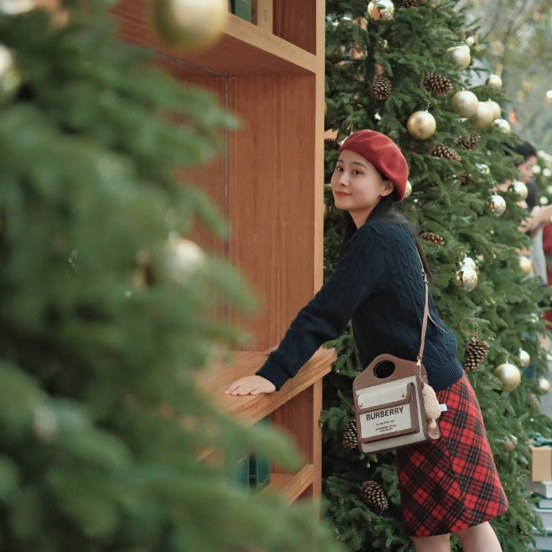 BURBERRY 巴寶莉 🎀實拍 🎀字母帆布拼皮革手提/斜背兩用包(米白x木棕色)Mini~近新閒置品-10