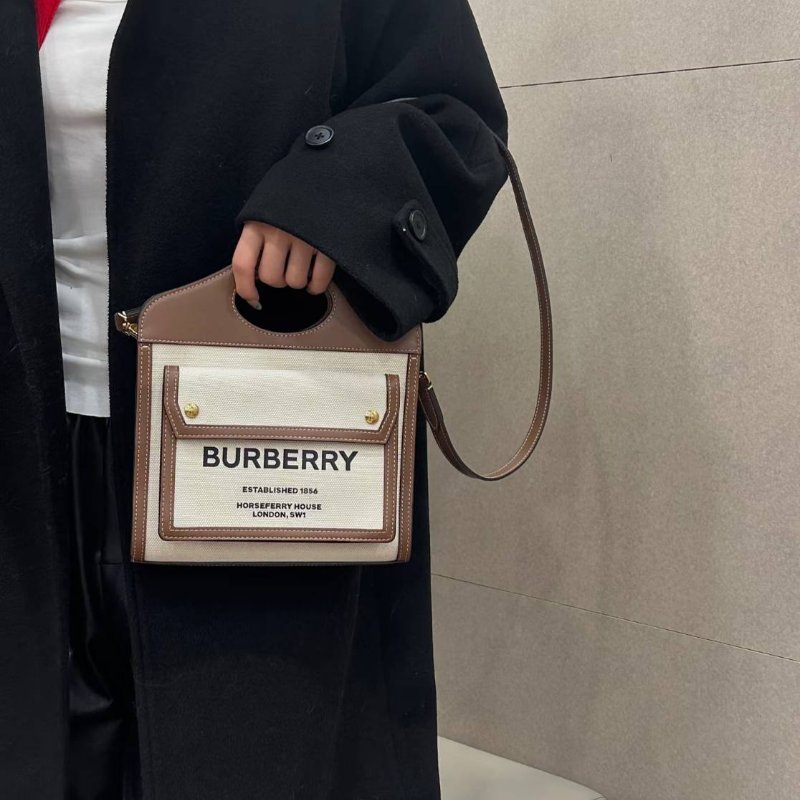 BURBERRY 巴寶莉 🎀實拍 🎀字母帆布拼皮革手提/斜背兩用包(米白x木棕色)Mini~近新閒置品-13
