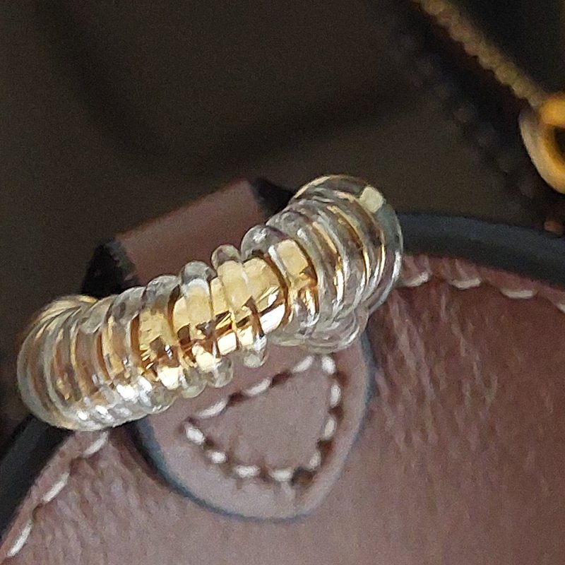 BURBERRY 巴寶莉 🎀實拍 🎀字母帆布拼皮革手提/斜背兩用包(米白x木棕色)Mini~近新閒置品-48