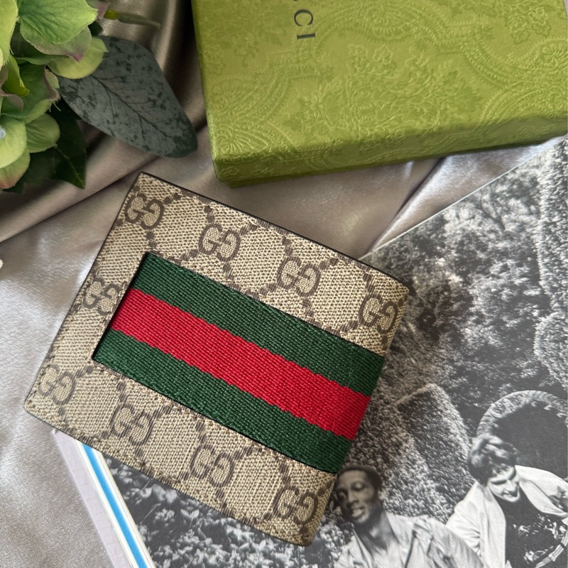 Ophidia GG 塗層帆布綠紅對開8卡短夾(米色/烏木色)-0