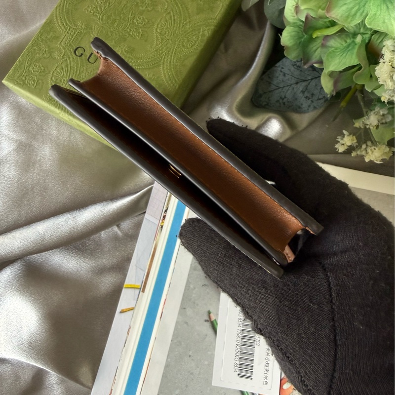 GG Supreme 塗層帆布二折卡片小短夾(米色/烏木色)-5