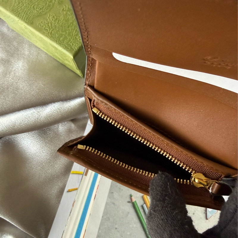 GG Supreme 塗層帆布二折卡片小短夾(米色/烏木色)-8