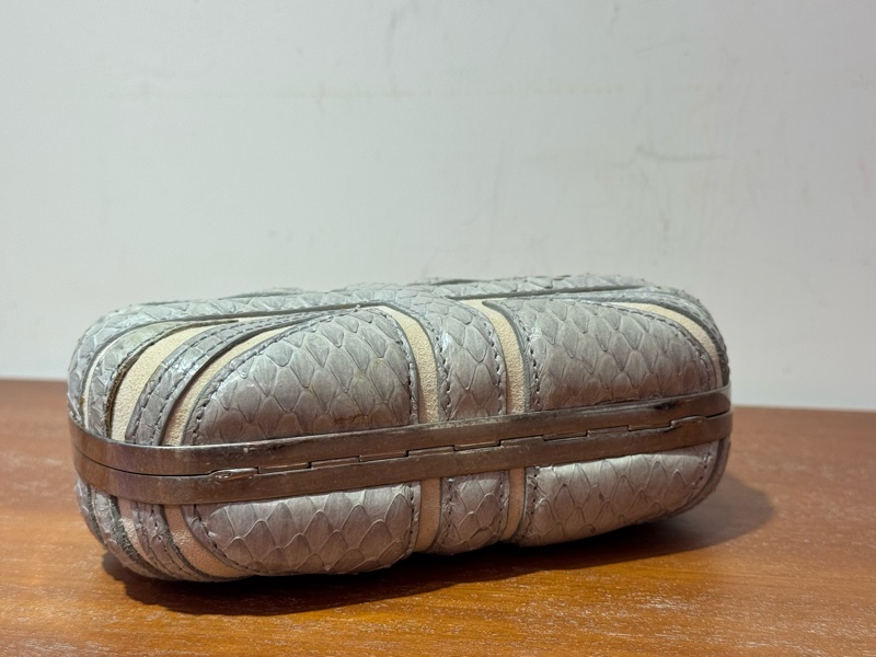 Alexander McQueen 骷髏頭手拿包-10