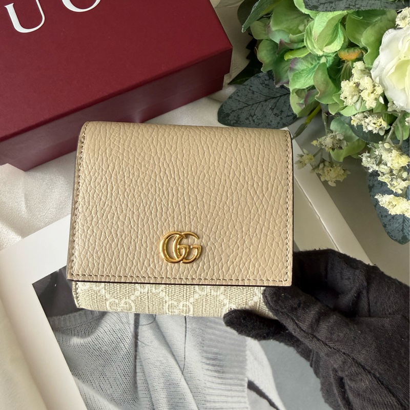 GG Marmont 塗層帆布及皮革中型二折短夾(米色)-1