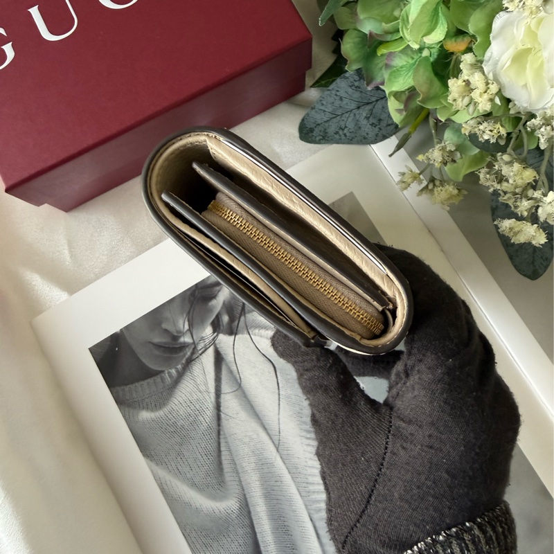 GG Marmont 塗層帆布及皮革中型二折短夾(米色)-3