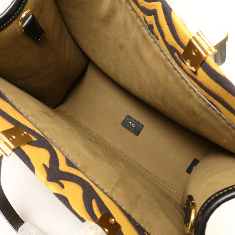 FENDI 帆布Sunshine Medium金扣手挽肩背兩用袋-4