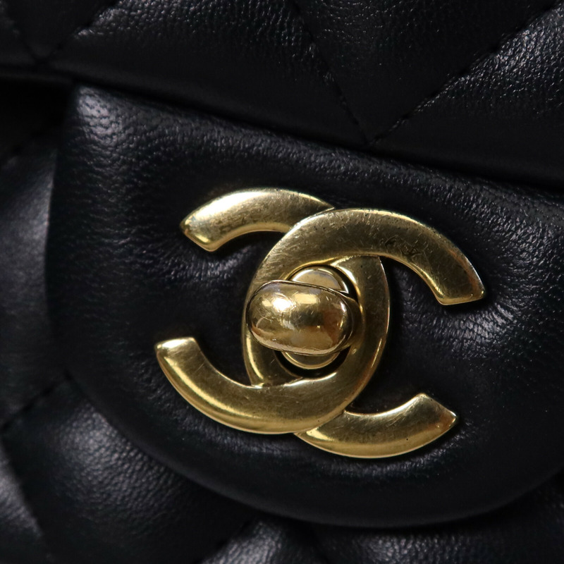 CHANEL 羊皮皮革Mini Classic 20金扣鏈帶肩背袋-6