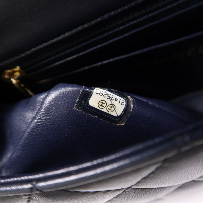 CHANEL 羊皮皮革Mini Classic 20金扣鏈帶肩背袋-7