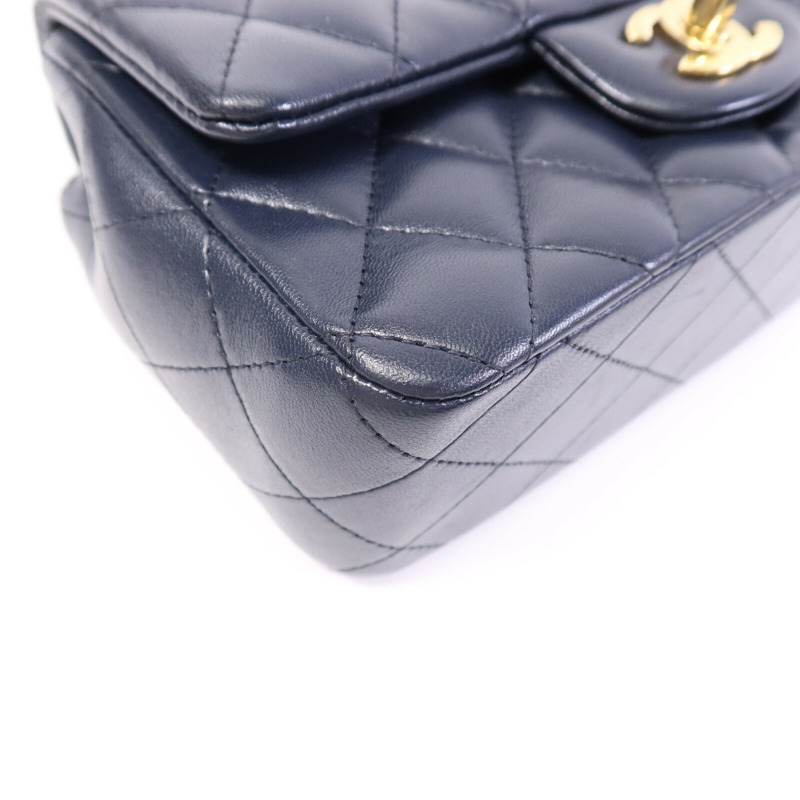 CHANEL 羊皮皮革Mini Classic 20金扣鏈帶肩背袋-10