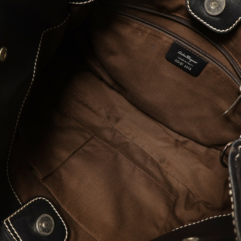 Salvatore Ferragamo 麂皮皮革Shoulder Bag銀扣肩背袋-4