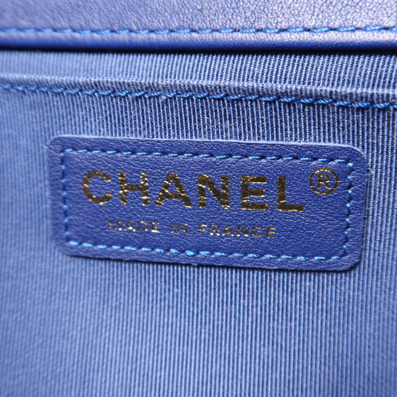 CHANEL Raffia Chanel Boy 25金扣鏈帶肩背袋-5