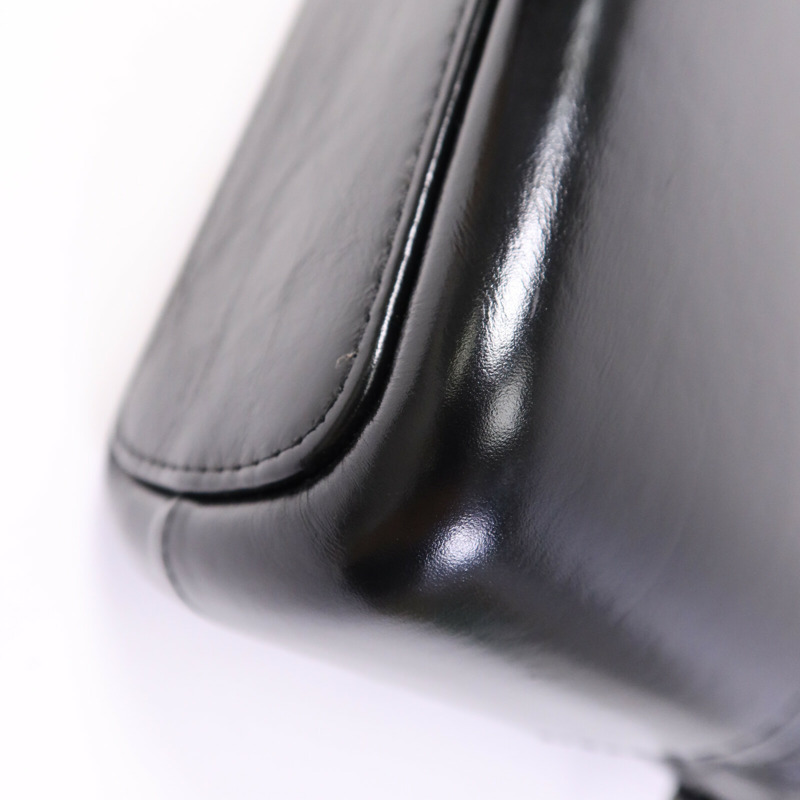 CHANEL 牛皮皮革Gabrielle Large鏈帶肩背袋-12