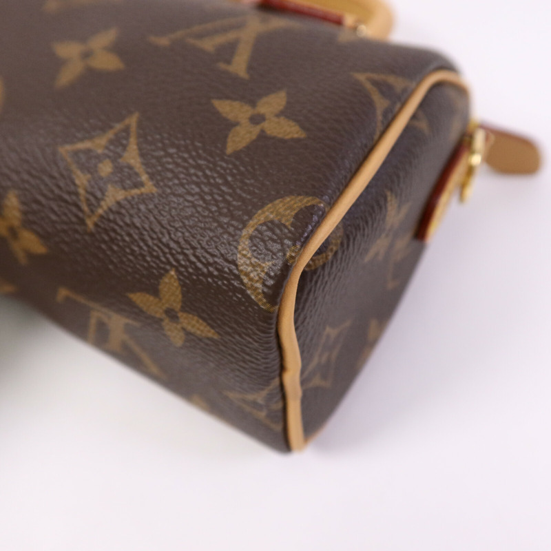LOUIS VUITTON Monogram Nano Speedy金扣手挽肩背兩用袋-11