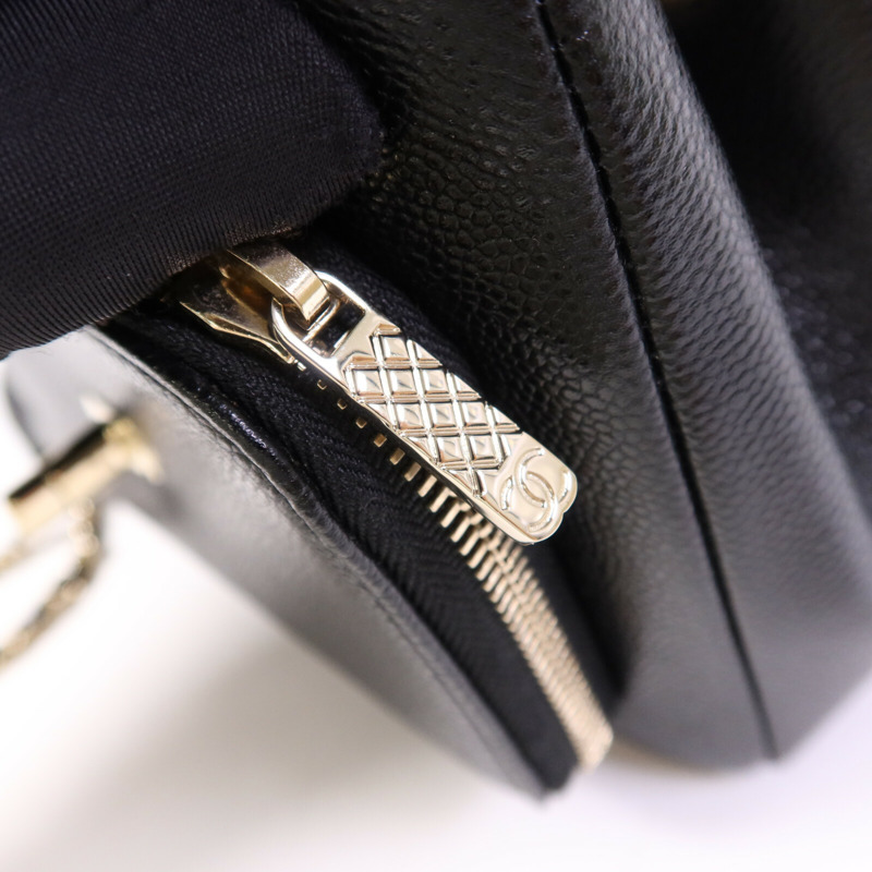 CHANEL 牛皮皮革Business Affinity金扣手挽肩背兩用袋-16