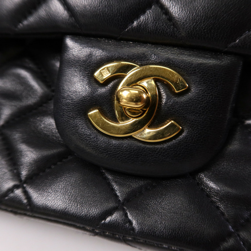 CHANEL 羊皮皮革Classic 23金扣鏈帶肩背袋-6
