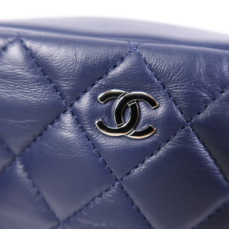 CHANEL 羊皮皮革Pouch銀扣手拿包-6