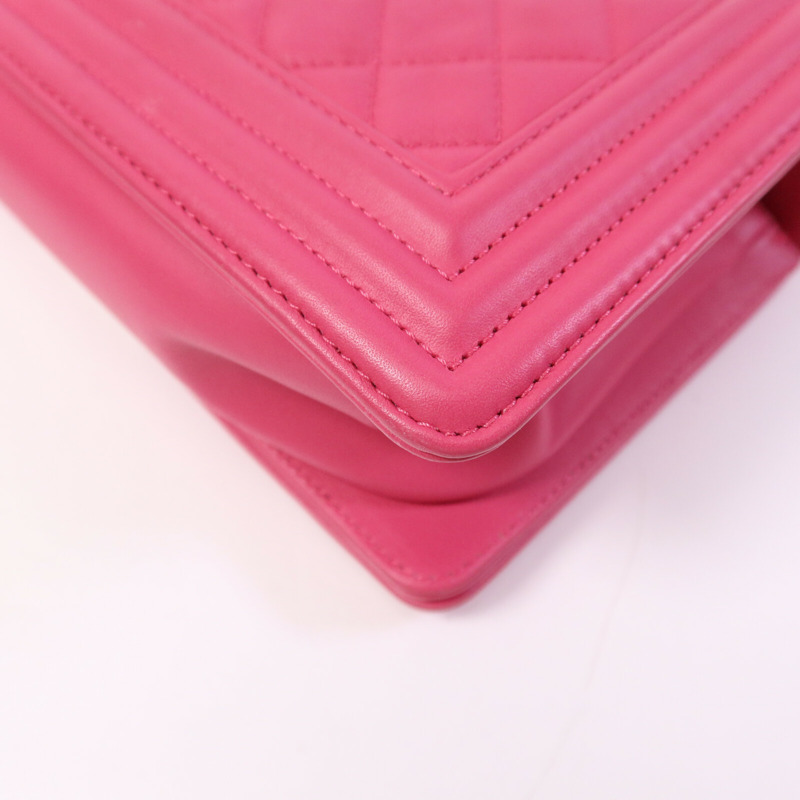 CHANEL 羊皮皮革Boy 25金扣鏈帶肩背袋-12