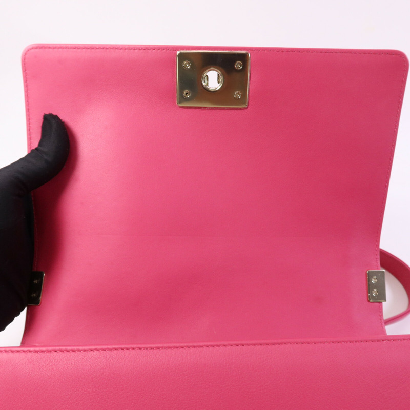 CHANEL 羊皮皮革Boy 25金扣鏈帶肩背袋-14