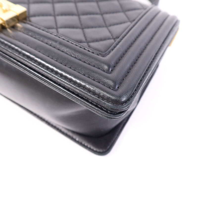 CHANEL 羊皮皮革Boy 25金扣鏈帶肩背袋-10
