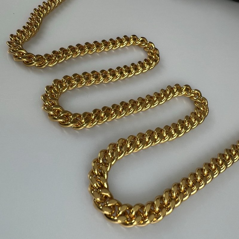 VALENTINO 黑色水桶側肩包-10