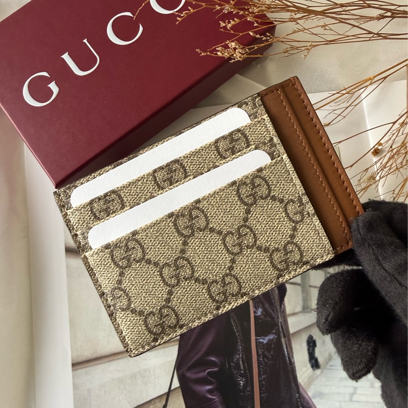 GG Emblem 塗層帆布及皮革多卡卡片夾(米色/深棕色)-3