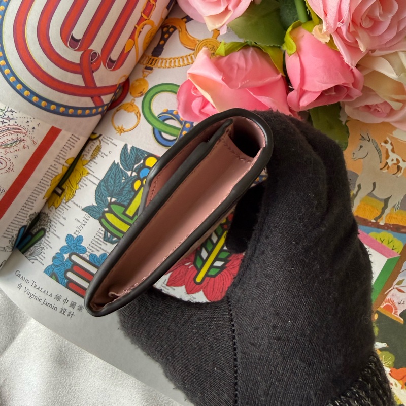 GG Logo 壓紋牛皮釦式卡片夾/名片夾(玫瑰粉)-4