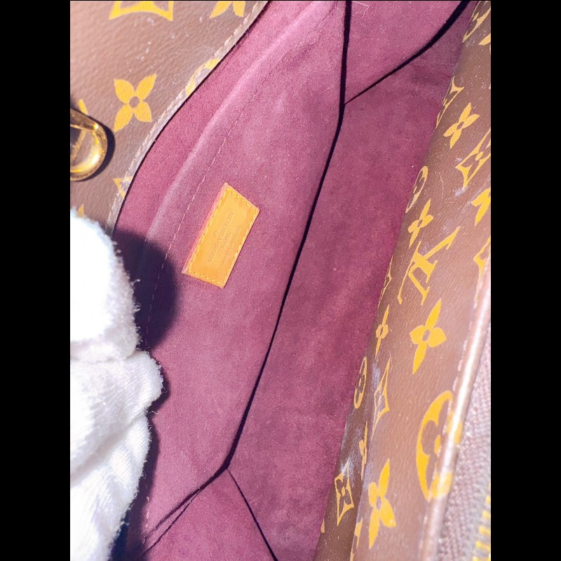 莉亞精品♡LV 經典蒙田 二手美包-18