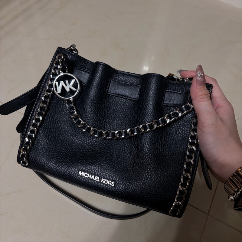 現貨💕~美國🇺🇸Michael kors MK Mina單肩斜側水桶包-0