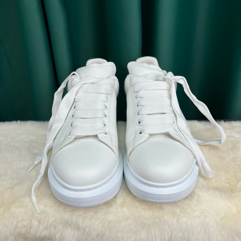 99新 亞歷山大 麥昆鞋子 小白鞋 38碼 藍尾 霧霾藍-1