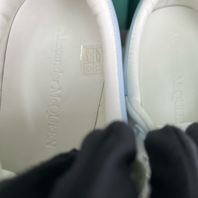 99新 亞歷山大 麥昆鞋子 小白鞋 38碼 藍尾 霧霾藍-5