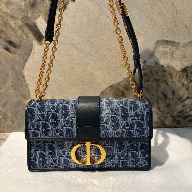 Dior 單寧布蒙田East West 金釦掀蓋斜背包-0