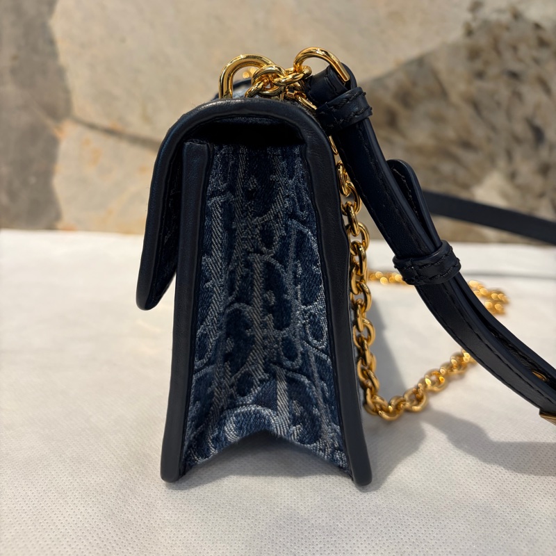 Dior 單寧布蒙田East West 金釦掀蓋斜背包-4