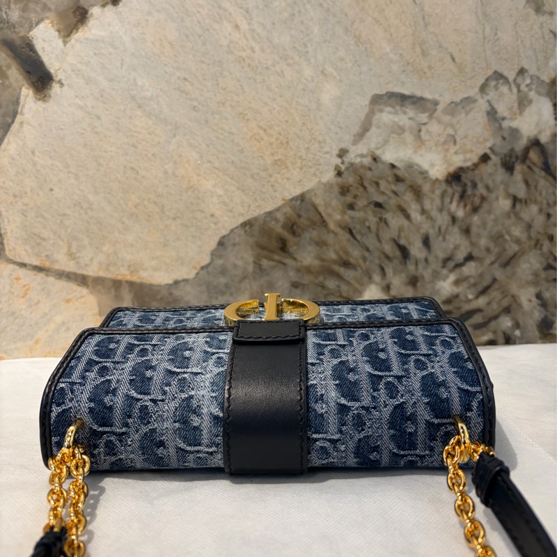 Dior 單寧布蒙田East West 金釦掀蓋斜背包-12