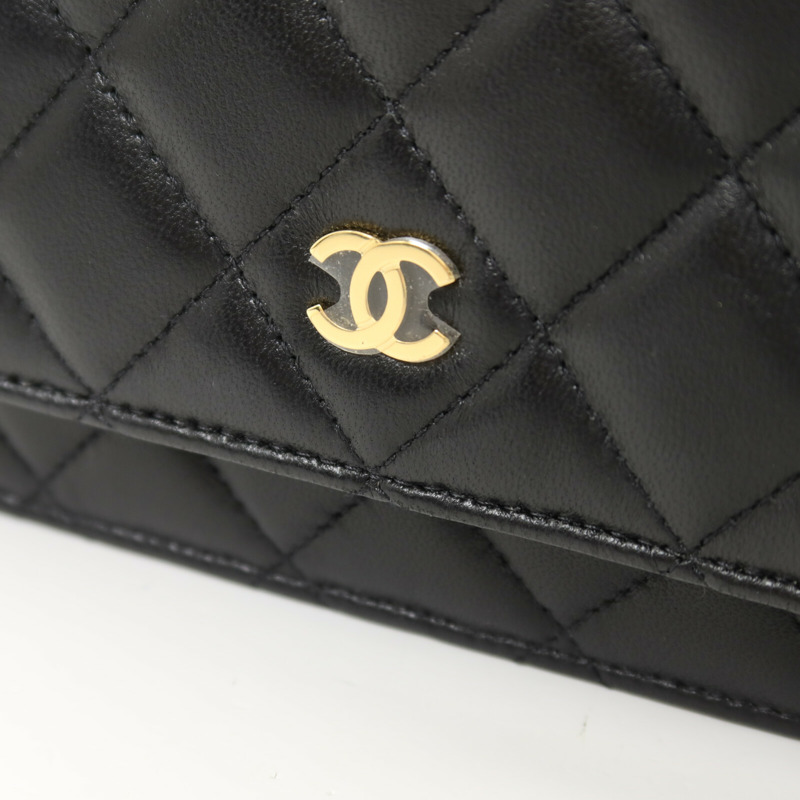 CHANEL 羊皮皮革WOC Wallet On Chain金扣鏈帶肩背袋-10