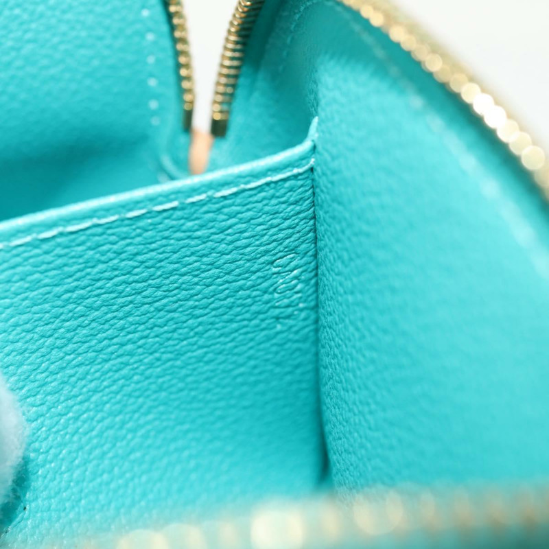 【日本直送】路易威登 Vernis Pochette 化妝包藍色 Lagon M91747 LV 正品 152671V-10