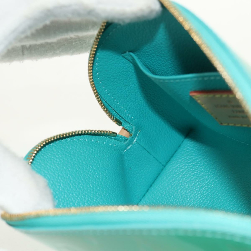 【日本直送】路易威登 Vernis Pochette 化妝包藍色 Lagon M91747 LV 正品 152671V-17