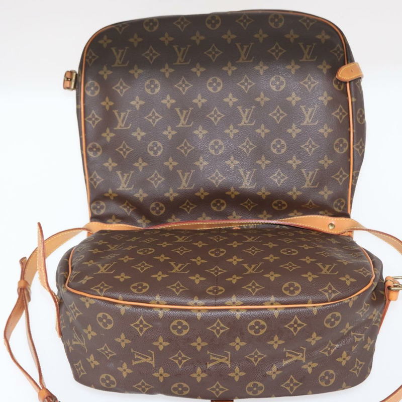 【日本直送】路易威登 Monogram Saumur 35 肩背包 M42254 LV Auth ka812-19