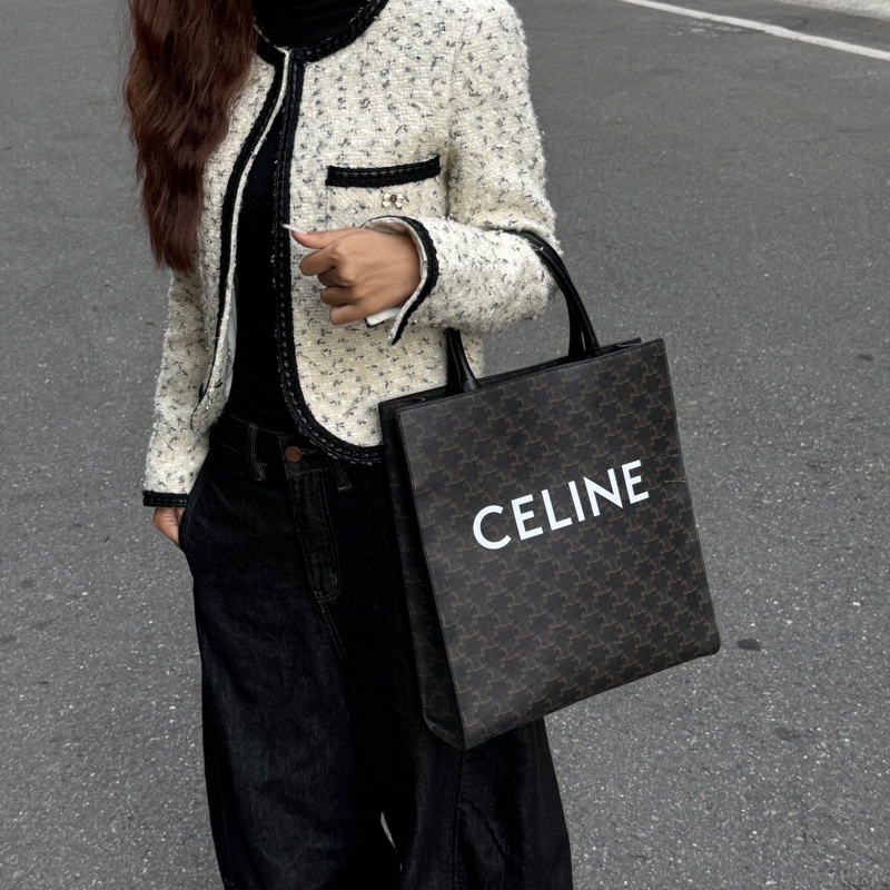【時尚超好看😎】 Celine 經典老花 托特提包 （專櫃93,000）-0