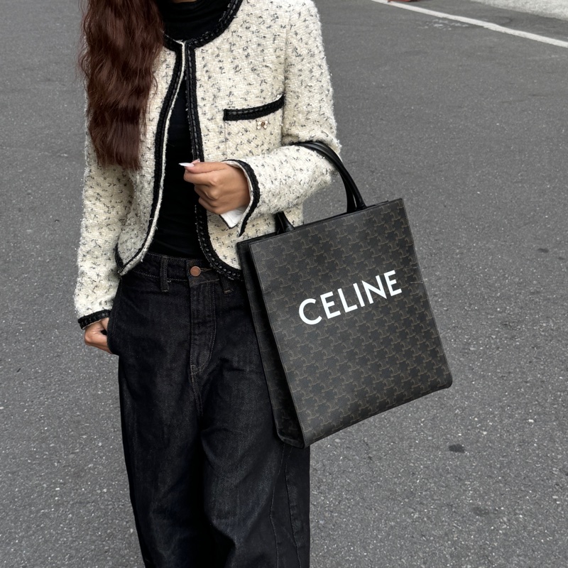 【時尚超好看😎】 Celine 經典老花 托特提包 （專櫃93,000）-21