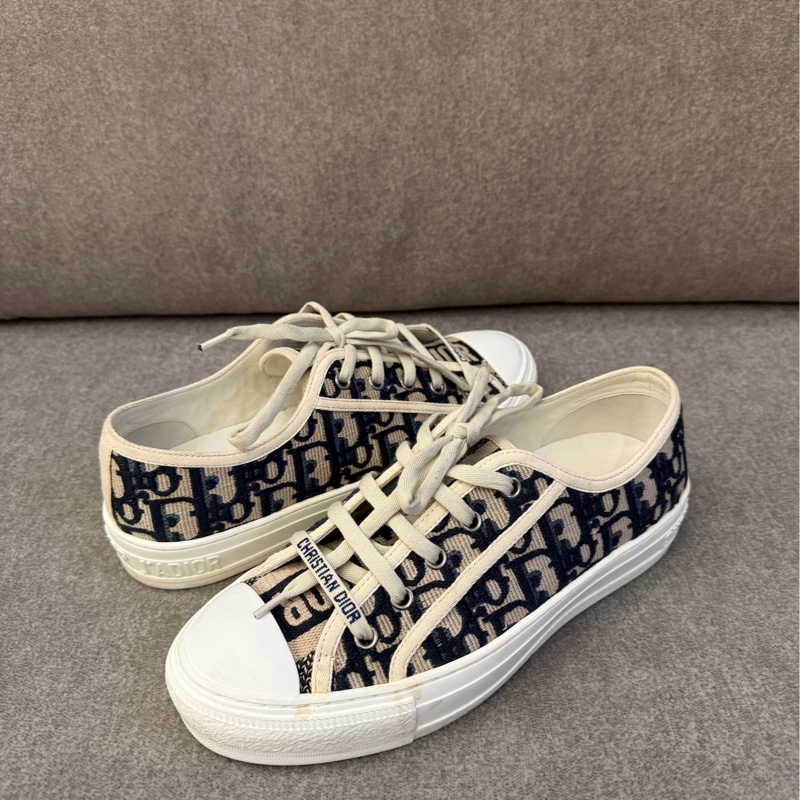 DIOR刺繡餅乾鞋-0