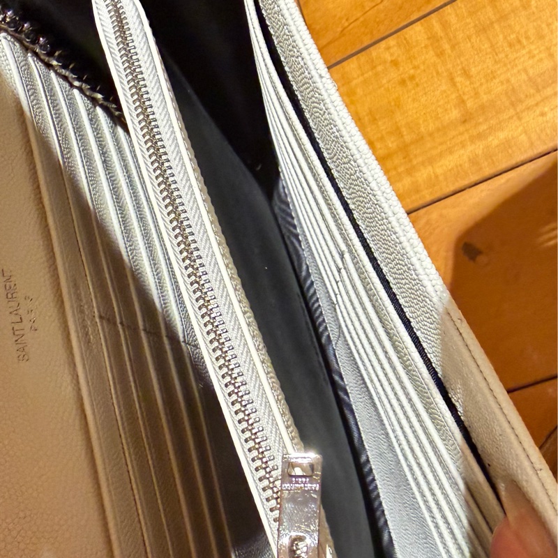 YSL 白色魚子醬信封包(白色稀有款）｜MONOGRAM WOC 銀扣｜近全新 僅用一次 可斜背｜Saint Laurent-5