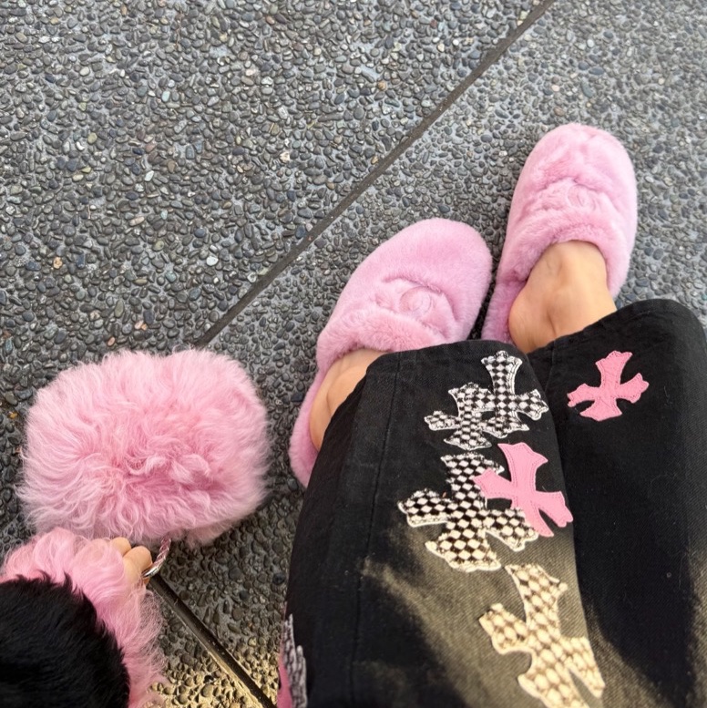 (全新閒置)香奈兒24B粉色毛毛拖鞋 38碼-4