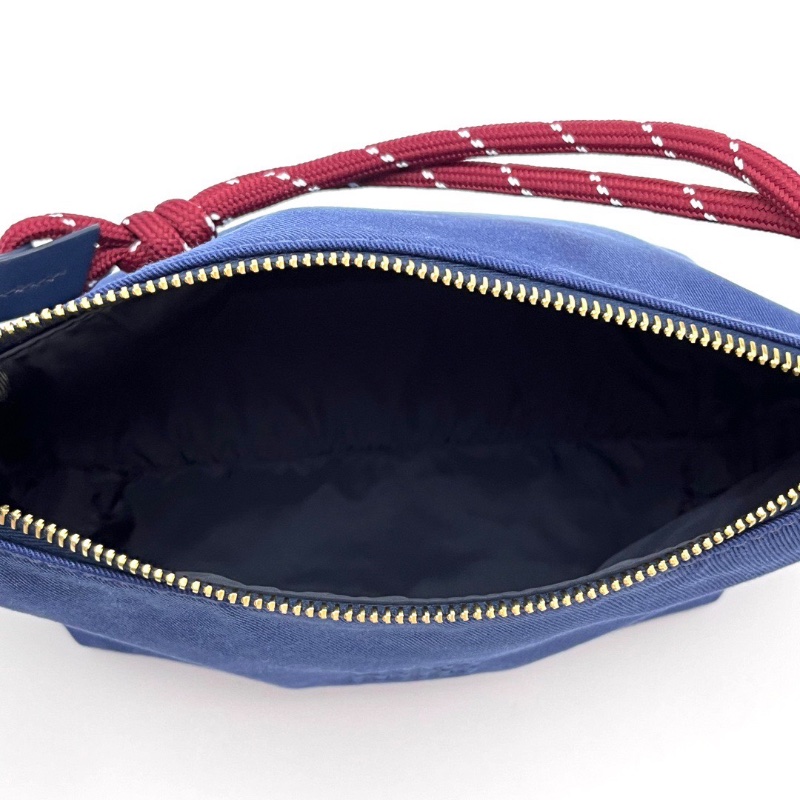 MIUMIU 靛藍拼莧菜紅hobo腋下餃子飯盒包 18*13*9 98新配件塵袋-2