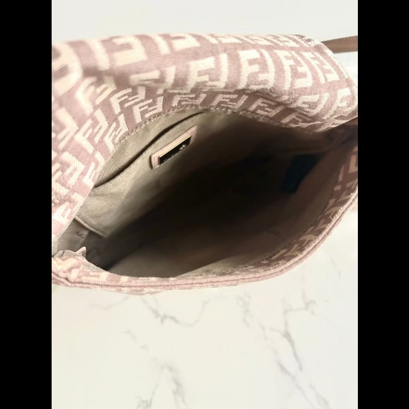 【LA LUNE】中古包 Fendi粉紅色老花豆腐包 側背包 斜背包 皮革包 單肩包二手-6