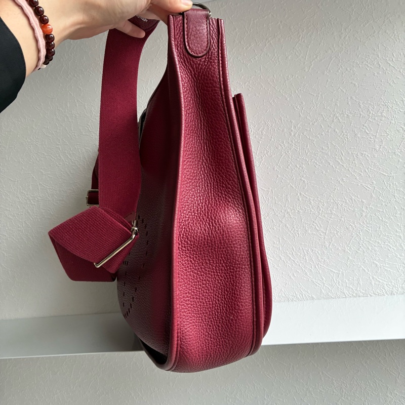 Hermes 酒紅色🄾刻Evelyne 29 斜背 肩背都可以-10